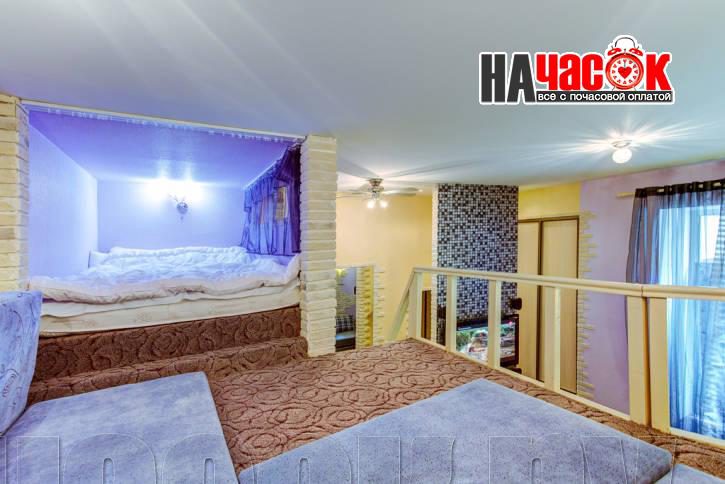Двухуровневая дизайнерская студия