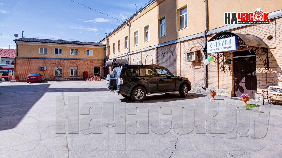 Зал с бассейном
