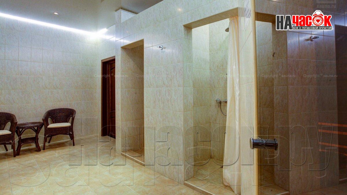 Гостиница Сокол